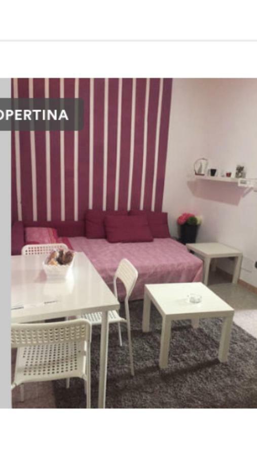 Apartment Pink House